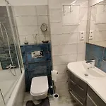 아파트 3raumwohnung In Am Voelkerschlachtdenkmal 라이프치히