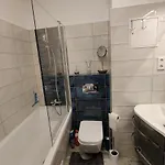 아파트 3raumwohnung In Am Voelkerschlachtdenkmal 라이프치히